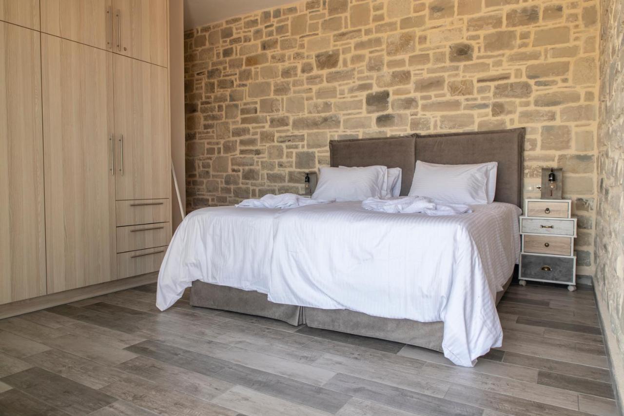 Aeonios Luxury Villa Pitsidia Exterior foto