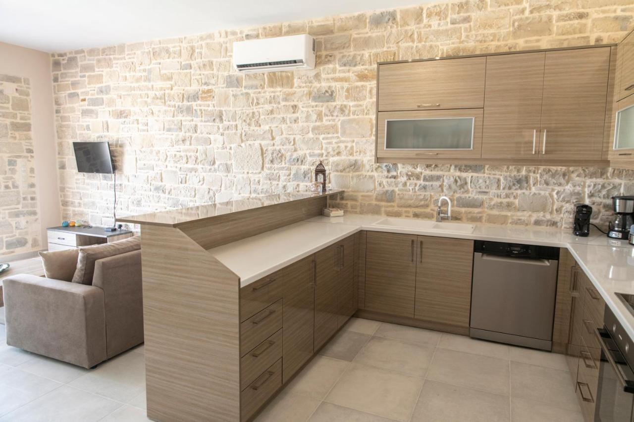 Aeonios Luxury Villa Pitsidia Exterior foto